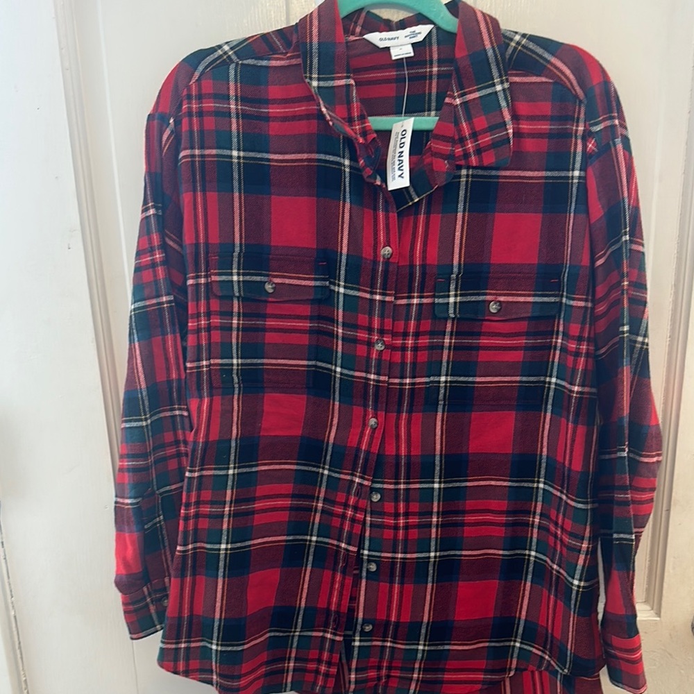 Old Navy Flannel The Boyfriend Shirt size large NWT